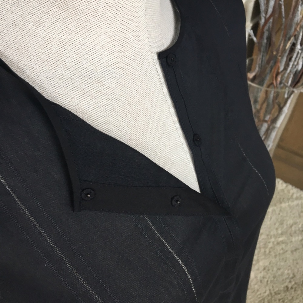Elie Tahari black blouse - Picture 2 of 5